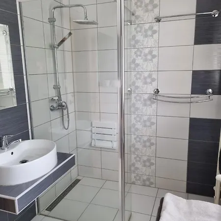 Apartman Beautiful Modern Decorated Flat
